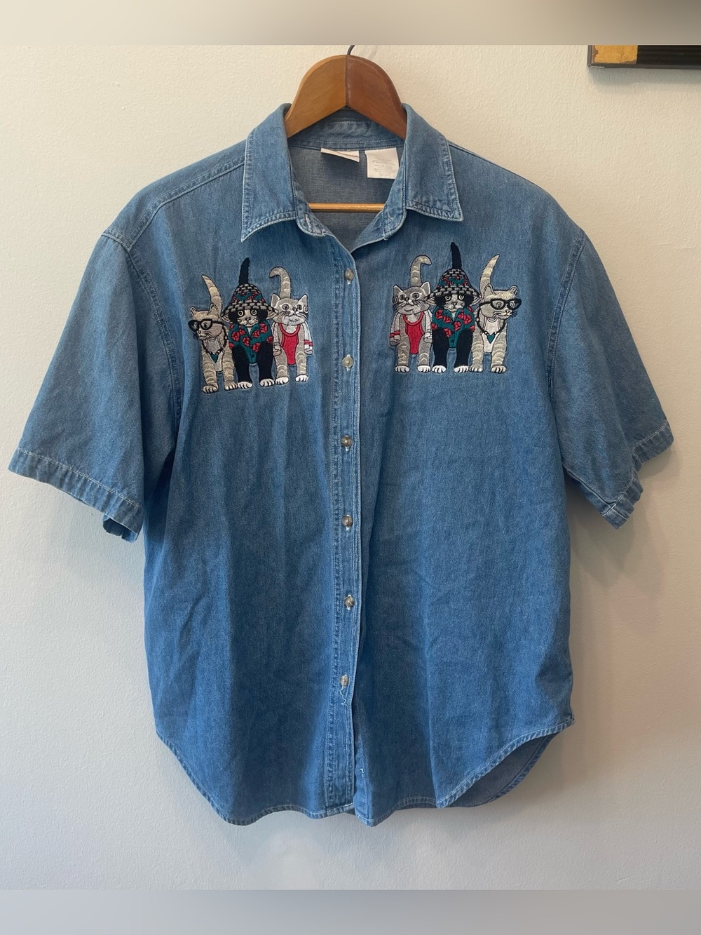 90s Bobbie Brooks Cat Embroidered Denim Cotton Shirt L